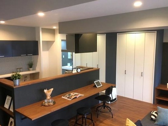 apartment 大阪府岸和田市宮前町8-25　null