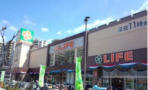 apartment 大阪府岸和田市宮前町8-25　null