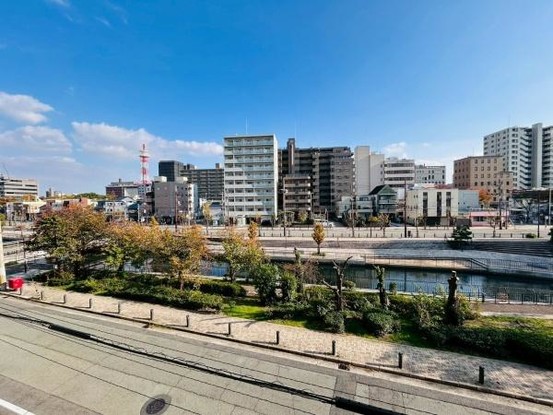 apartment 大阪府岸和田市宮前町8-25　null