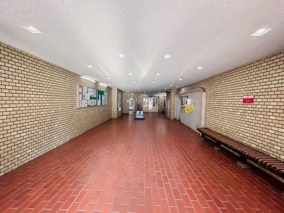 apartment 大阪府岸和田市宮前町8-25　null