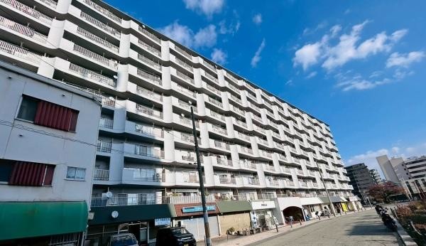 apartment 大阪府岸和田市宮前町8-25　null
