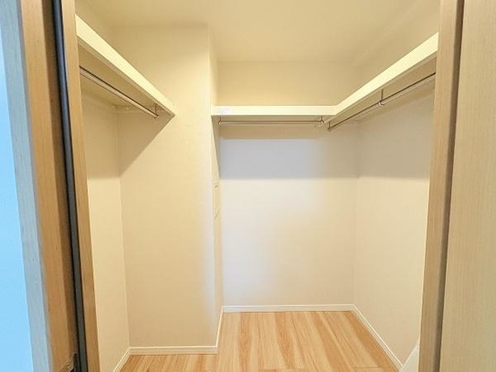 apartment 大阪府和泉市のぞみ野１丁目
地図を見る