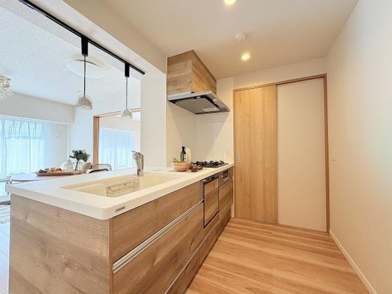 apartment 大阪府和泉市のぞみ野１丁目
地図を見る