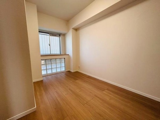 apartment 大阪府岸和田市宮前町8-25　null