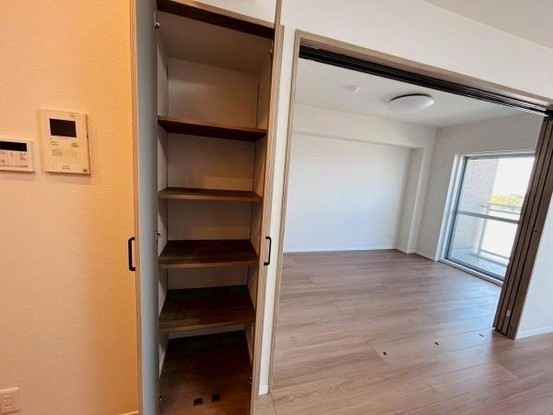 apartment 大阪府岸和田市宮前町8-25　null
