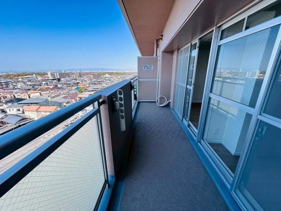 apartment 大阪府岸和田市宮前町8-25　null