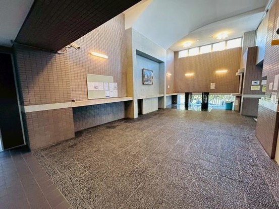 apartment 大阪府岸和田市宮前町8-25　null