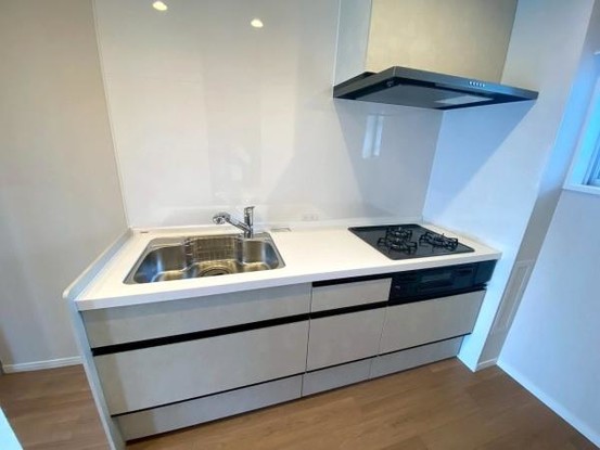 apartment 大阪府岸和田市宮前町8-25　null