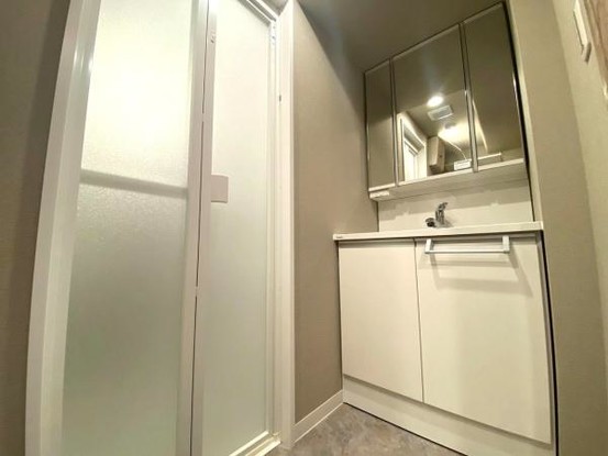 apartment 大阪府岸和田市宮前町8-25　null