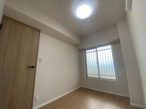 apartment 大阪府岸和田市宮前町8-25　null