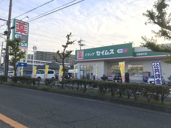 apartment 大阪府岸和田市宮前町8-25　null