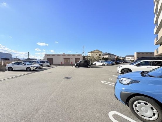 apartment 大阪府岸和田市宮前町8-25　null