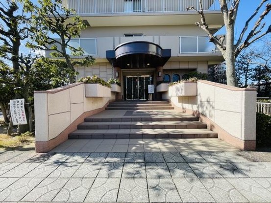 apartment 大阪府泉佐野市羽倉崎２丁目
地図を見る