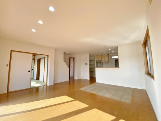 detached 愛知県名古屋市名東区藤見が丘100番地 パラダイム東光1F