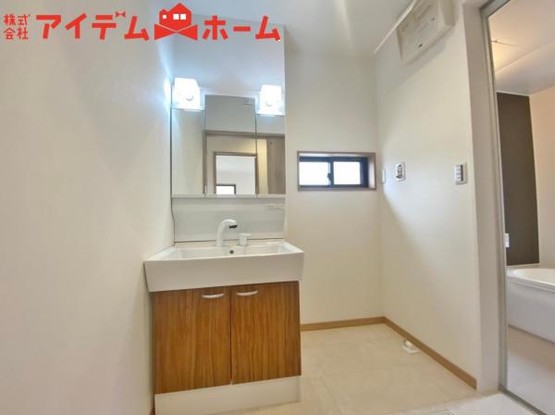 detached 愛知県安城市明治本町8-9