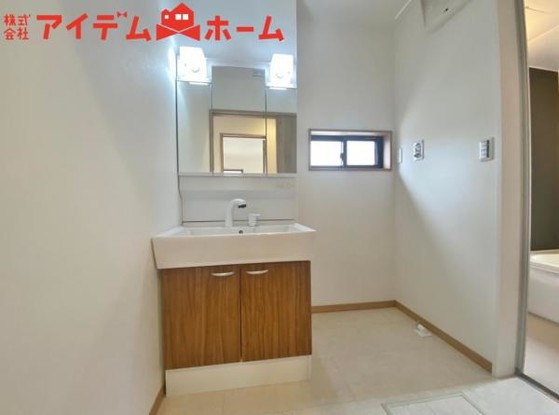 detached 愛知県安城市明治本町8-9