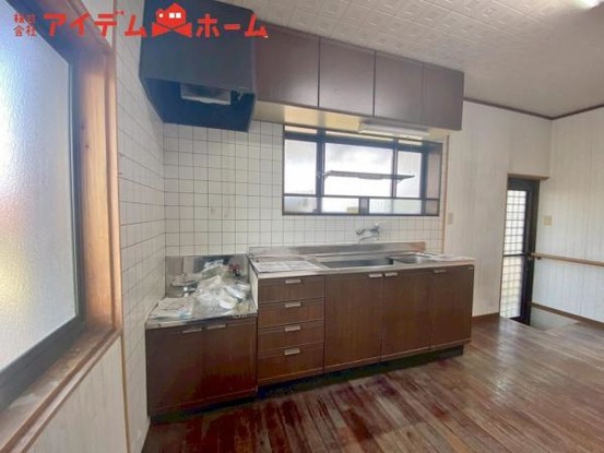 detached 愛知県安城市明治本町8-9