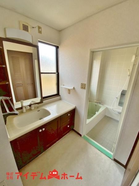 detached 愛知県安城市明治本町8-9