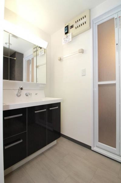 apartment 愛知県安城市明治本町8-9