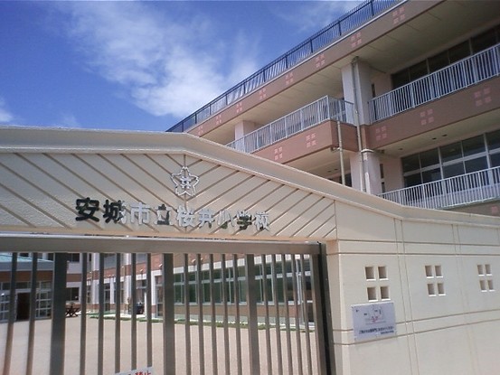 apartment 愛知県安城市明治本町8-9