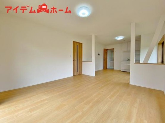 detached 愛知県安城市明治本町8-9