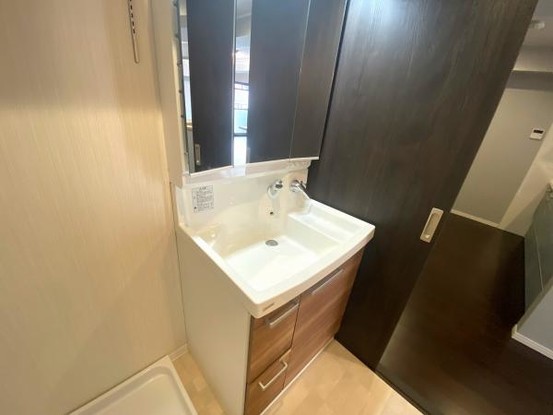 apartment 愛知県安城市明治本町8-9