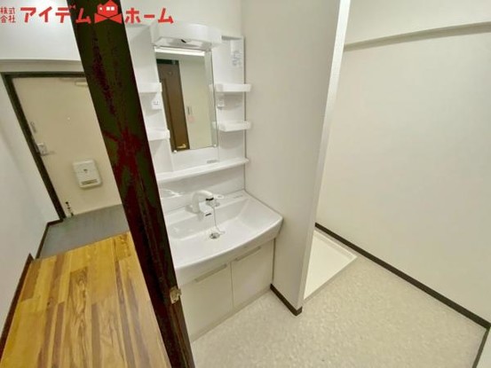 apartment 愛知県安城市明治本町8-9