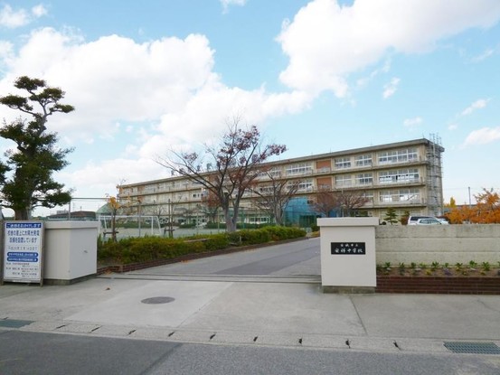 apartment 愛知県安城市明治本町8-9
