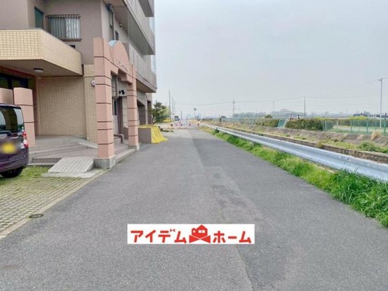 apartment 愛知県安城市明治本町8-9