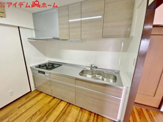 apartment 愛知県安城市明治本町8-9
