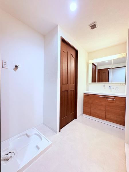 apartment 愛知県安城市明治本町8-9