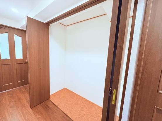 apartment 愛知県安城市明治本町8-9