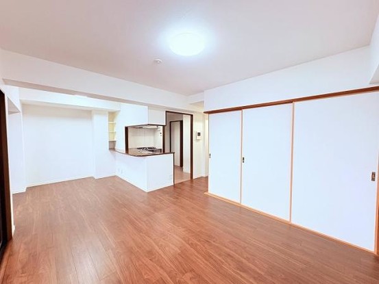 apartment 愛知県安城市明治本町8-9