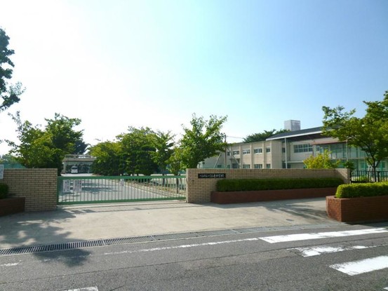 apartment 愛知県安城市明治本町8-9