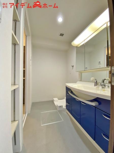 apartment 愛知県安城市明治本町8-9