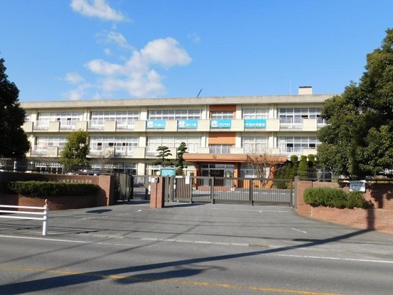 apartment 愛知県安城市明治本町8-9