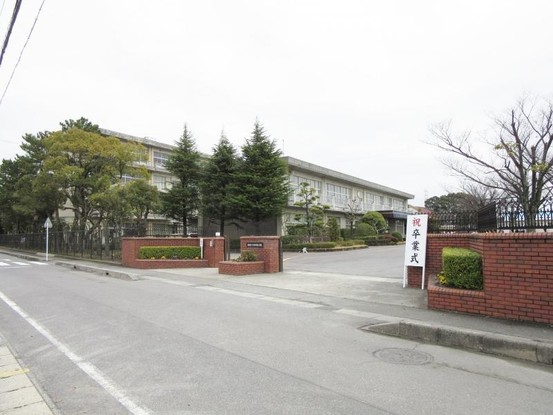 apartment 愛知県安城市明治本町8-9