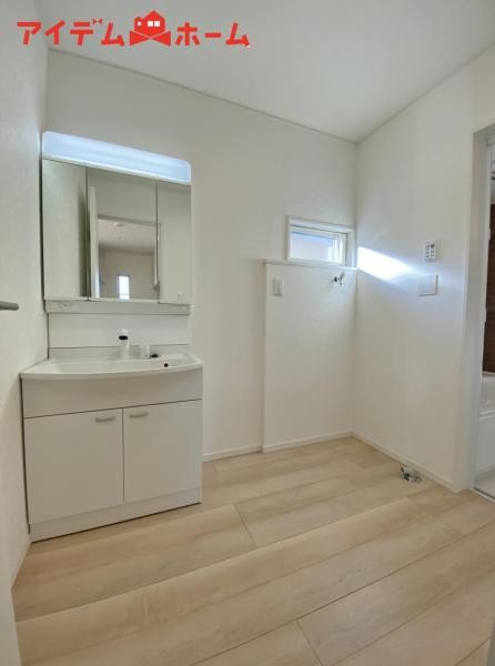 detached 愛知県安城市明治本町8-9