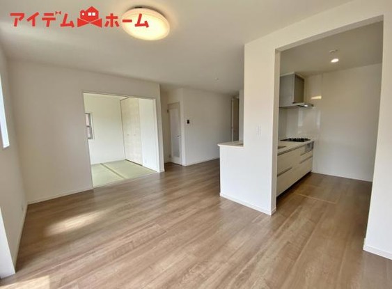 detached 愛知県安城市明治本町8-9