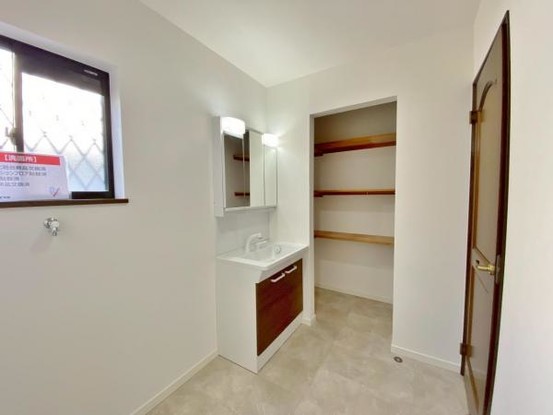 detached 愛知県名古屋市中川区中郷３丁目411