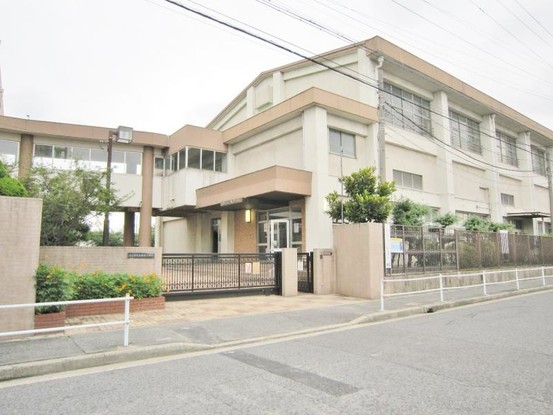 detached 愛知県名古屋市中川区中郷３丁目411