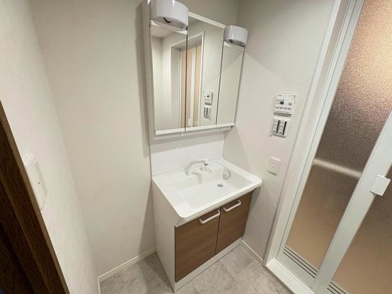 apartment 愛知県春日井市八田町８丁目1-2