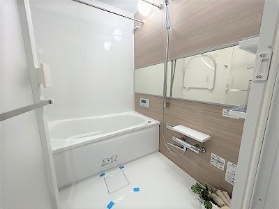 apartment 大阪府茨木市西駅前町5-8 関電不動産茨木ビル1階