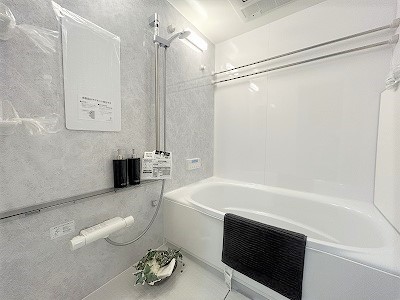 apartment 大阪府茨木市西駅前町5-8 関電不動産茨木ビル1階