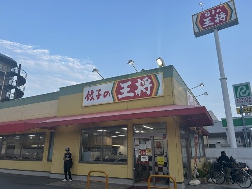 apartment 大阪府茨木市西駅前町5-8 関電不動産茨木ビル1階
