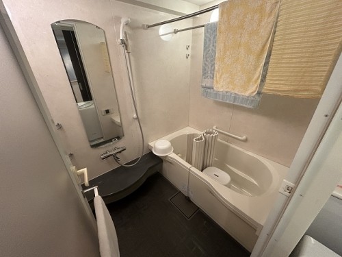 apartment 大阪府茨木市西駅前町5-8 関電不動産茨木ビル1階