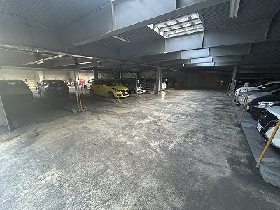 apartment 大阪府茨木市西駅前町5-8 関電不動産茨木ビル1階