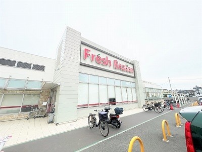 apartment 大阪府茨木市西駅前町5-8 関電不動産茨木ビル1階