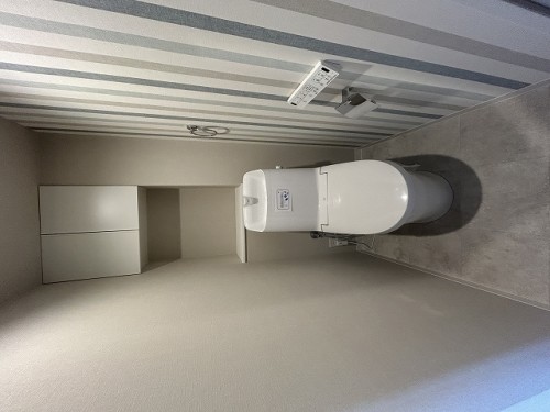 apartment 大阪府茨木市西駅前町5-8 関電不動産茨木ビル1階