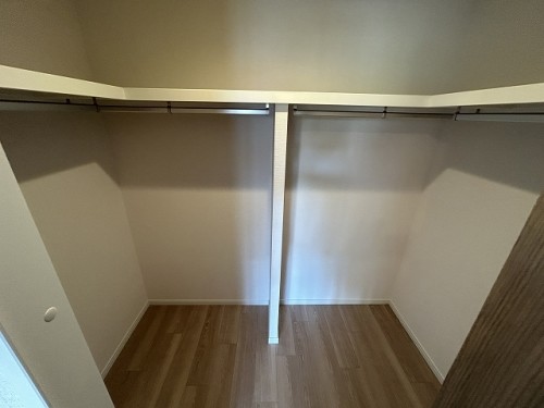 apartment 大阪府茨木市西駅前町5-8 関電不動産茨木ビル1階